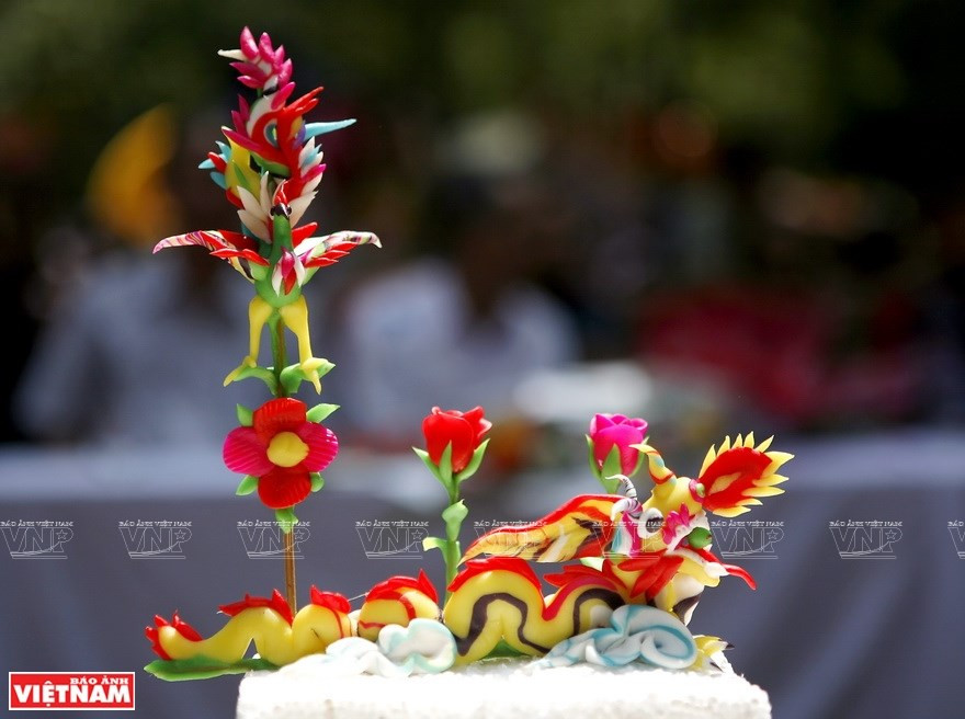 En el pasado, To He solía ser animales familiares, frutas y héroes nacionales. Ahora las figuras se crean en una mayor variedad de formas imaginativas (Foto: VNA)