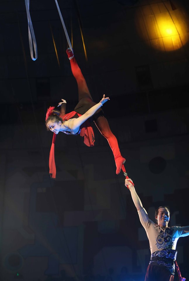 Las presentaciones atrajeron el gran interés de los espectadores. (Fuente: VNA)