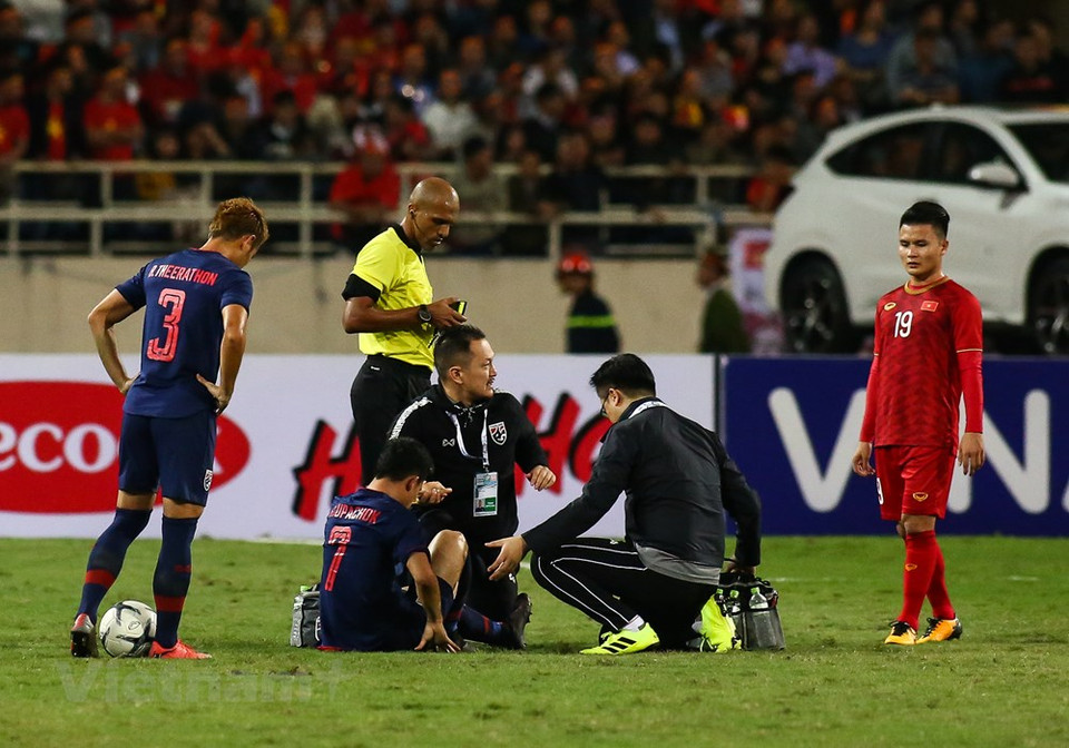 Imagen del partido entre la selección vietnamita y su rival tailandés en el estadio de My Dinh. (Fuente: Vietnam+)