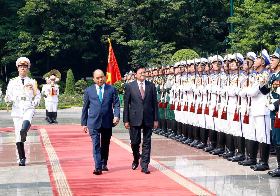 Ceremonia de bienvenida en el Palacio Presidencial en Hanoi. (Fuente: VNA)