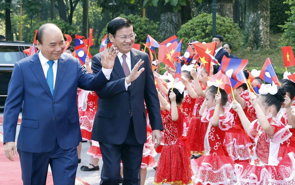 Ceremonia de bienvenida en el Palacio Presidencial en Hanoi. (Fuente: VNA)