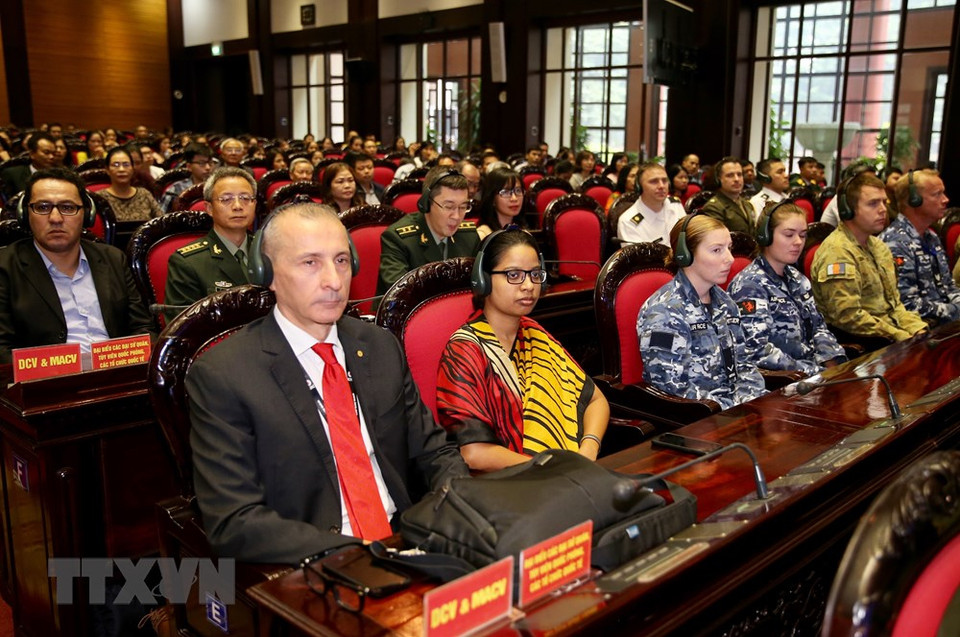  Invitados extranjeros en la ceremonia de despedida (Foto: VNA)