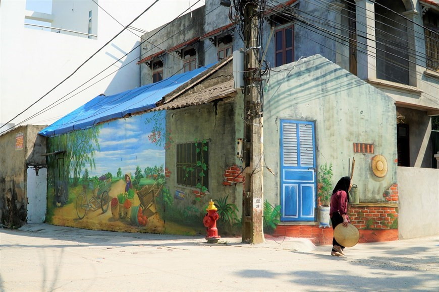 Las obras son parte de un proyecto para embellecer el área de producción agrícola (Foto: VNA) 