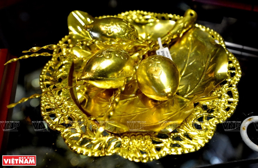 Nueces de betel con incrustaciones de oro (Fuente: Revista ilustrada de Vietnam)