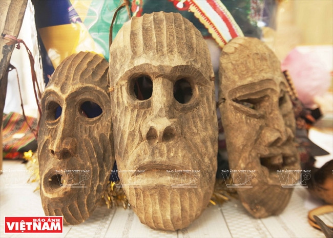 Máscaras de comunidades en la Altiplanicie Occidental. Son objetivos espirituales, que suelen utilizarse en ritos tradicionales. 