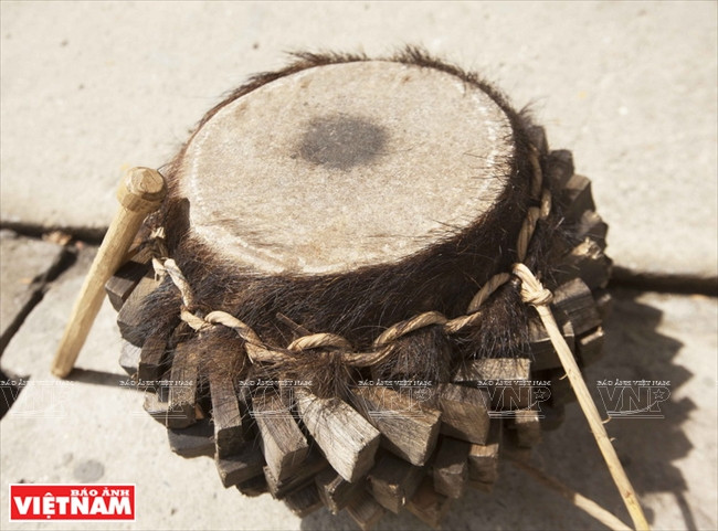 Tambor de etnias minoritaris en las zonas montañosas del Noroeste