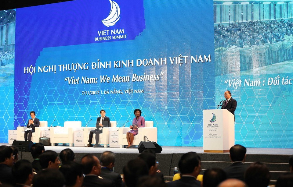 El primer ministro Nguyen Xuan Phuc, en su intervención en la Cumbre Empresarial de Vietnam
