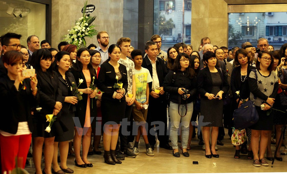 El acto atrajo nutrida participación de vietnamitas y extranjeros (Fuente: VNA)