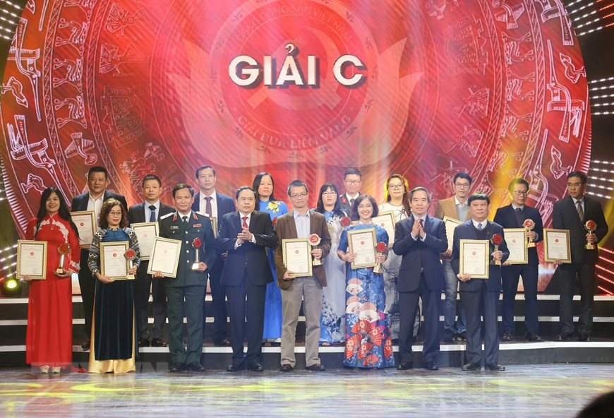 Ganadores de los premios de categoría C. (Fuente: VNA)