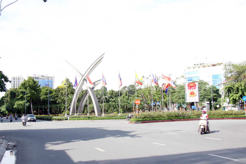 El parque Hoang Van Thu se puede ver casi desierto. (Foto: VNA)