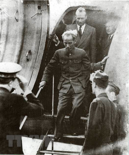 La visita de más de cuatro meses del Presidente Ho Chi Minh a Francia (del 31 de mayo al 20 de octubre de1946) como Jefe de Estado de la República Democrática de Vietnam fue una de las actividades exteriores importantes del gobierno vietnamita en 1945-1946, con el contexto que el colonialismo francés intentaba invadir de nuevo a Vietnam. (Foto: Archivo)