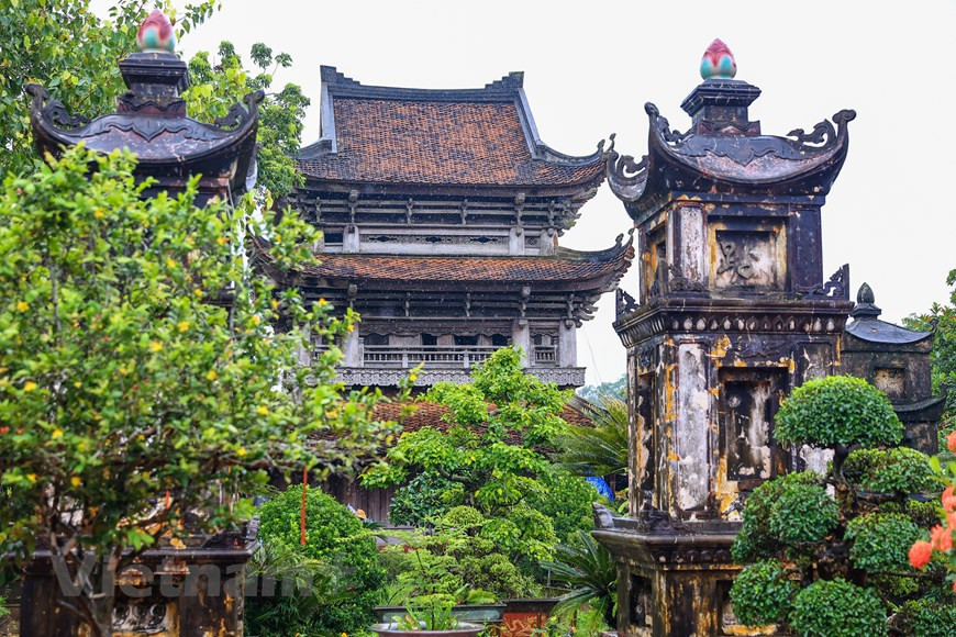 El campanario de la pagoda tiene tres pisos y cuenta con una altura de más de 11 metros. (Foto: VNA)