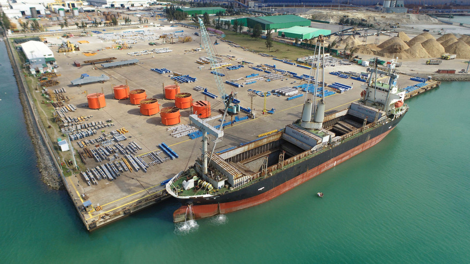 Doosan Vina exporta mil 560 toneladas de equipos a Indonesia. (Foto: VNA)