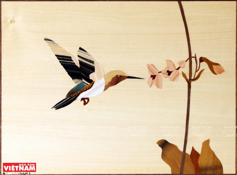 Pintura de marquetería, realizada por el artista Nguyen Trung Ky (Fuente: VNA)