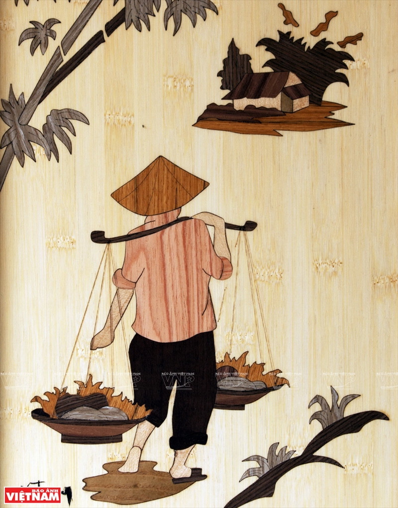 Pintura de marquetería, realizada por el artista Nguyen Trung Ky (Fuente: VNA)