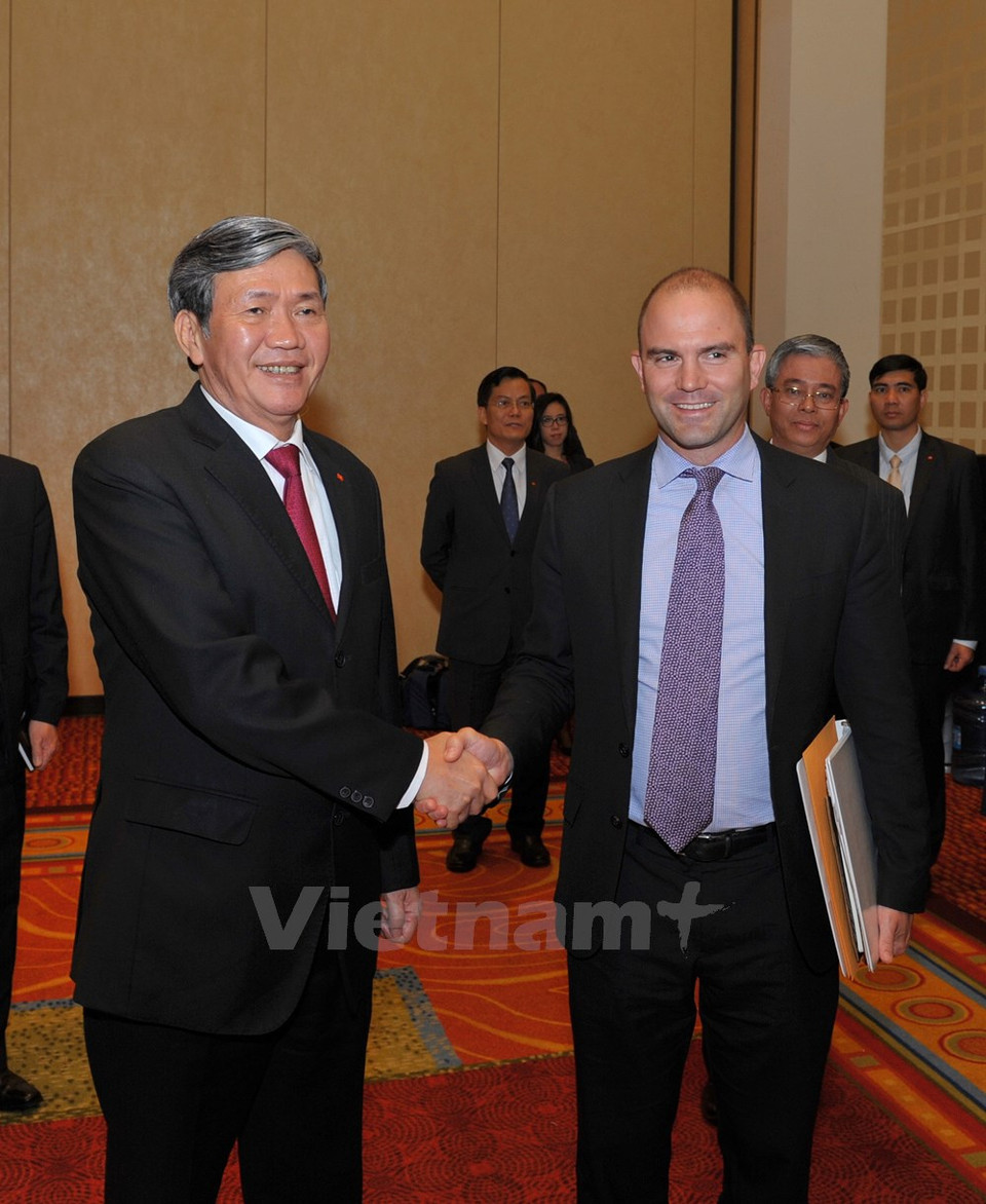 Dinh The Huynh y Ben Rhodes, asesor adjunto de Seguridad Nacional (Fuente: VNA)