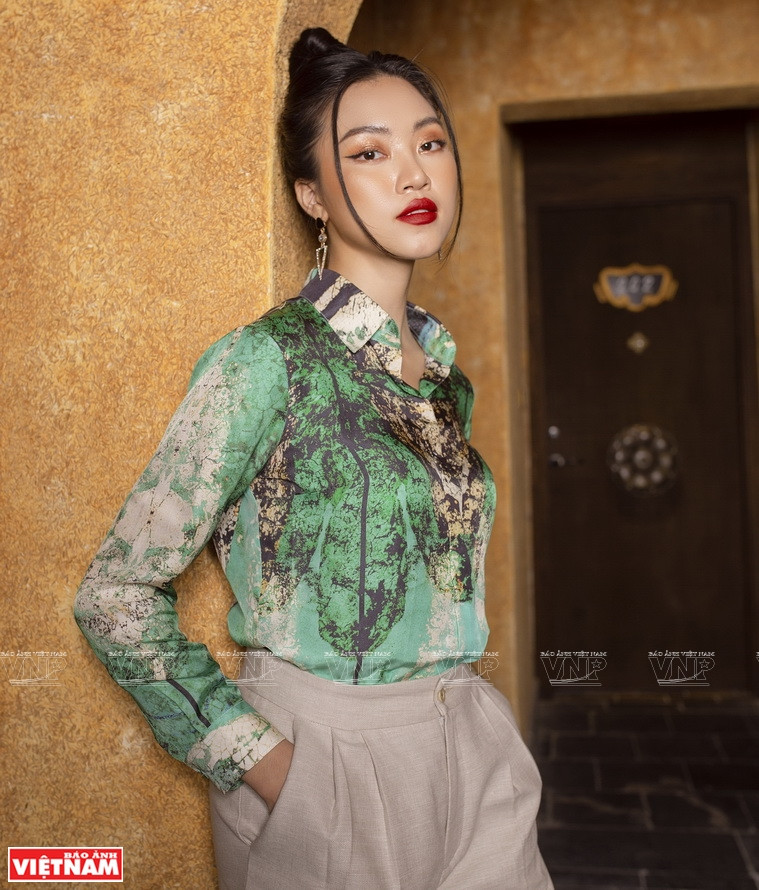 Algunos productos destacados de DeSilk (Foto: VNA)