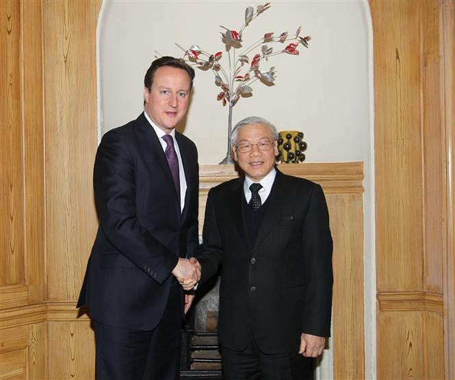 El 22 de enero de 2013, el primer ministro de Reino Unido, David Cameron, recibió al secretario general del PCV, Nguyen Phu Trong, en ocasión de la visita del máximo dirigente de Vietnam a Londres. (Foto: VNA)