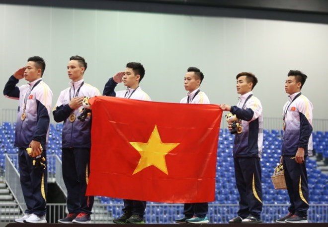Equipo masculino de gimnasia gana medalla de oro (Fuene: VNA)