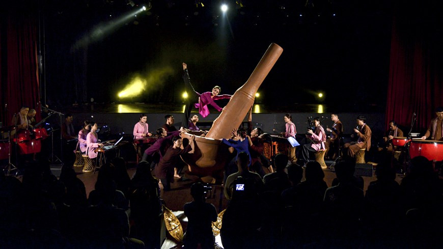 Una obra con imágenes de la zona campestre de Vietnam (Fuente: Vietnamplus)