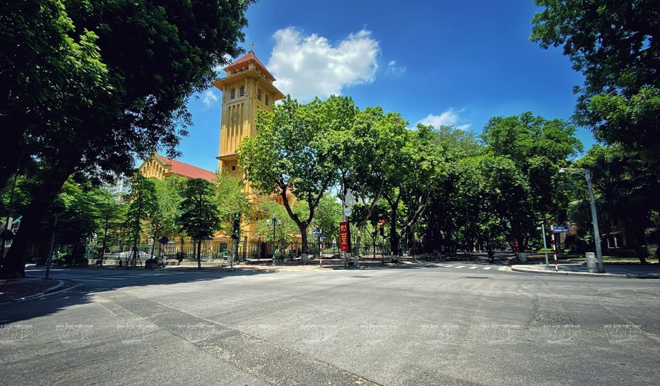 El área de la iglesia de Cua Bac está más tranquila de lo habitual. (Fuente: VNA)