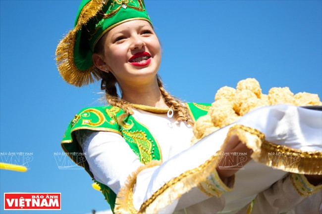 Bella de Tarta en festival tradicional Sabantui en Rusia.