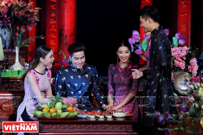 'Antigonon' habla del amor 