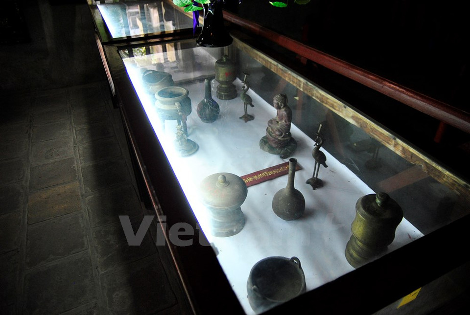 El templo conserva valiosas antigüedades