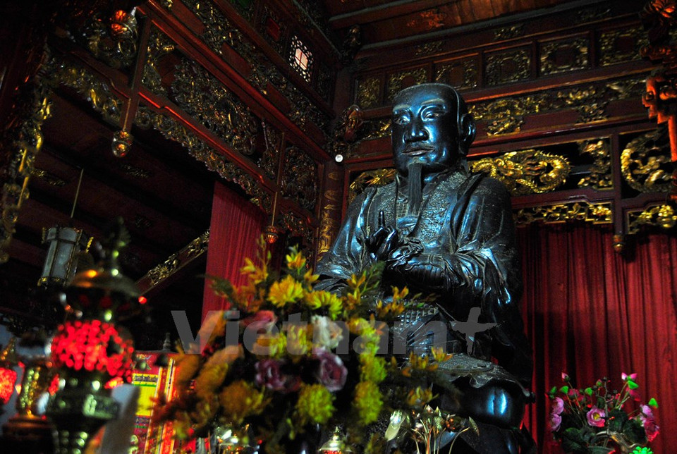 La estatua es muestra del arte peculiar de fundición hace tres siglos.