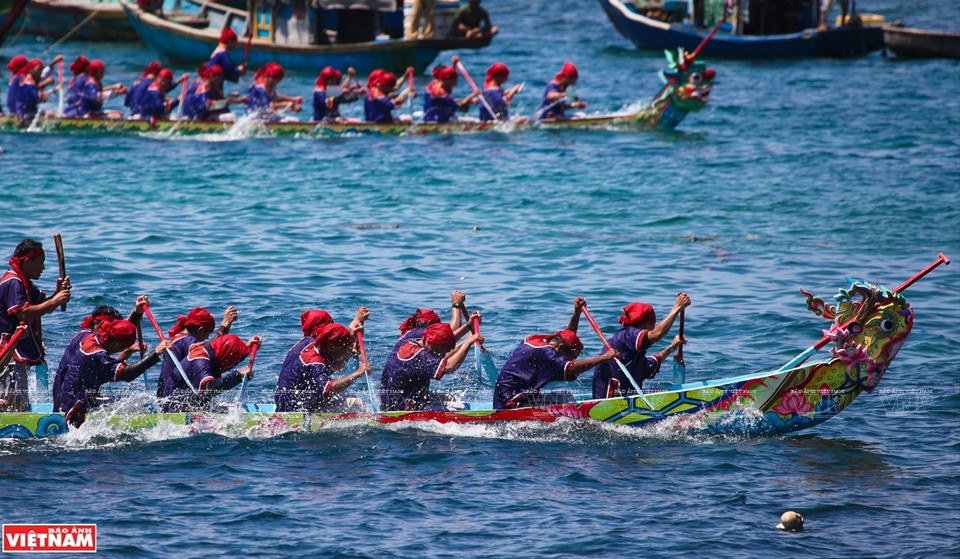 El área de competencia de la carrera es la playa frente a la casa comunal de las aldeas de An Hai An Vinh, que se extiende por más de cuatro millas náuticas (Foto: VNA)