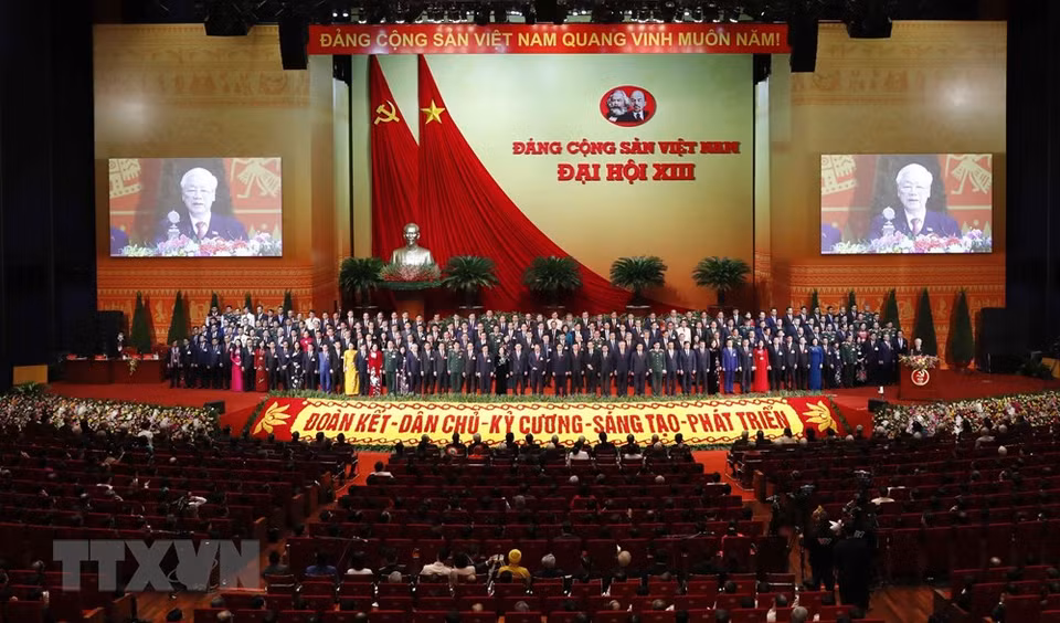 Nguyen Phu Trong, secretario general del Comité Central del XIII mandato y presidente de Vietnam, interviene en la sesión de clausura, en nombre del órgano rector del PCV. (Foto: VNA)