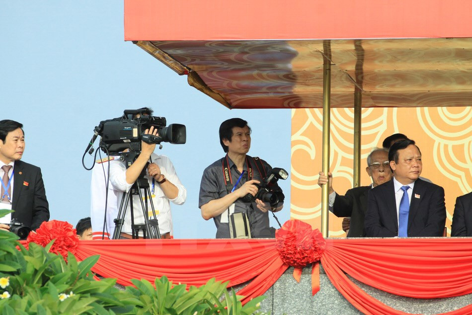 Reporteros de la VNA en el acto conmemorativo nacional del aniversario 70 de la Revolución de Agosto y del Día Nacional, en 2015 