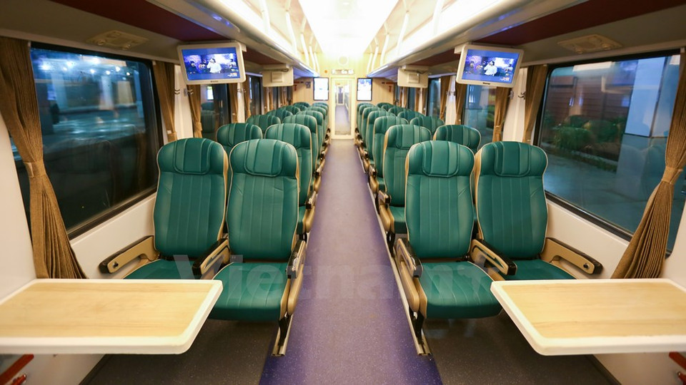 Pasajeros pueden ajustar la temperatura en sus asientos (Foto: Minh Sơn/Vietnam+)