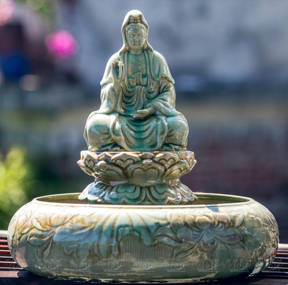 Producto terminado de Buda sentado en un loto. (Fuente:Revista Ilustrada Vietnam)