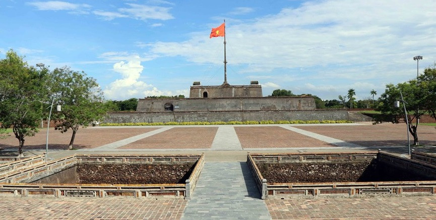 La plaza Ngo Mon, reliquia de la Revolución de Agosto (Foto: VNA)