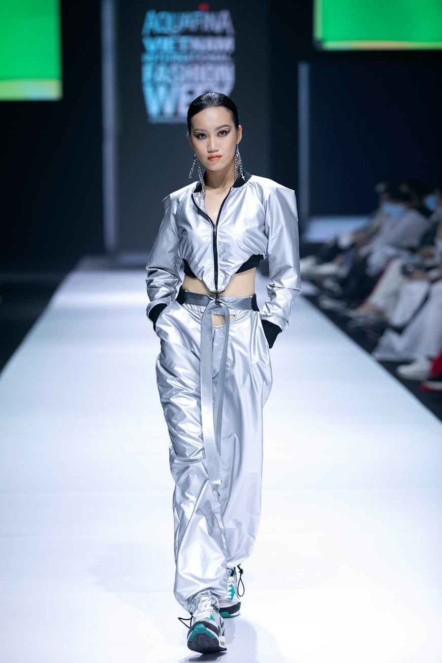 Colección "El nuevo negro" (Fuente: Vietnam+)