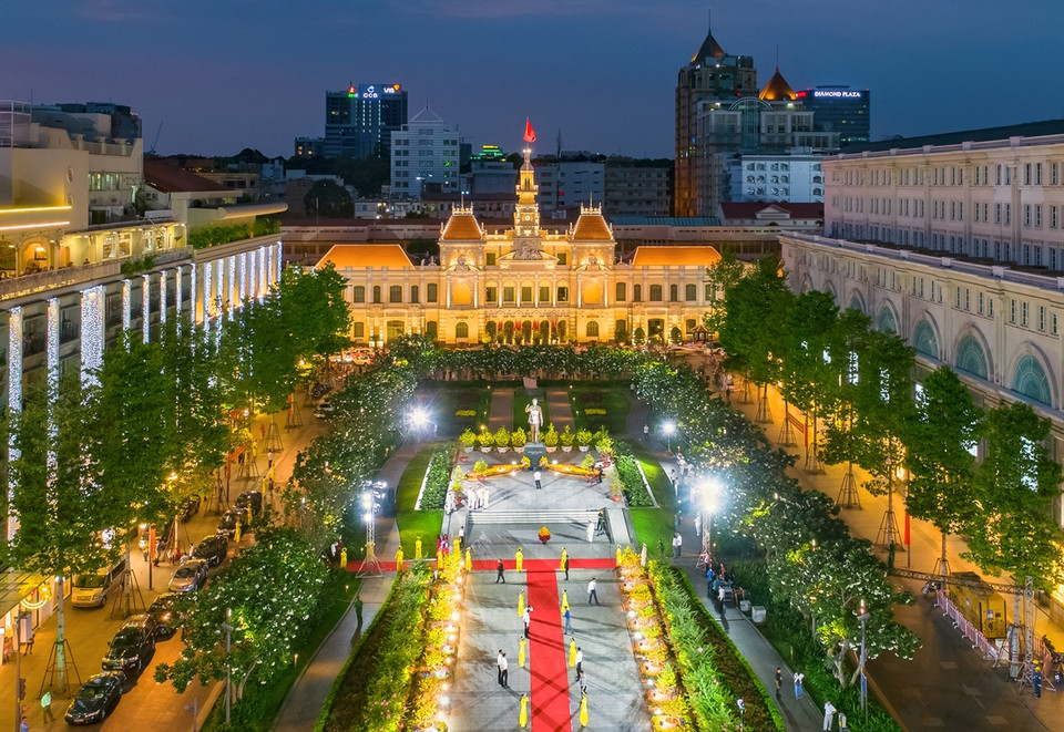 La sede del Comité Popular de Ciudad Ho Chi Minh es una de las obras icónicas de la localidad, construida entre 1898 y 1909 y diseñada por el arquitecto Femand Gardes (Fuente: VNA)