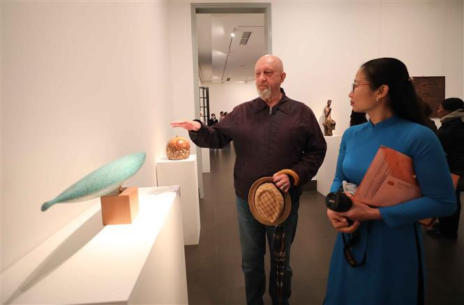 Visitantes en el día de la inauguración (Foto: VNA)