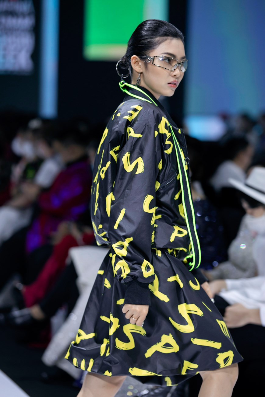 Colección "El nuevo negro" (Fuente: Vietnam+)