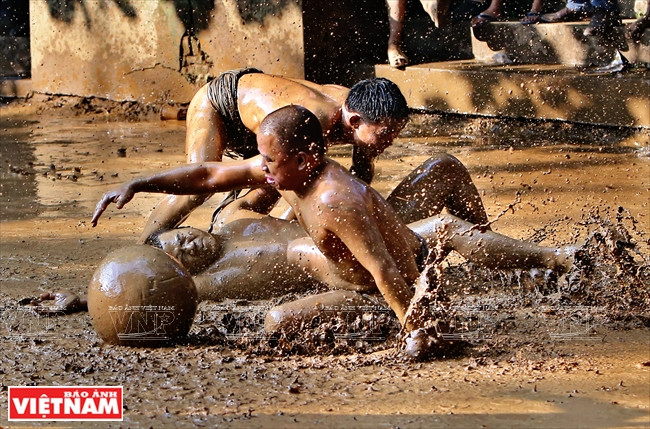 Entusiasmo de los jugadores durante la competencia.