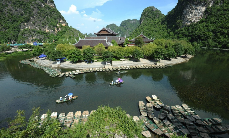 Muelle de barcos en la zona turística de Trang An, de la provincia de Ninh Binh (Fuente: VNA)