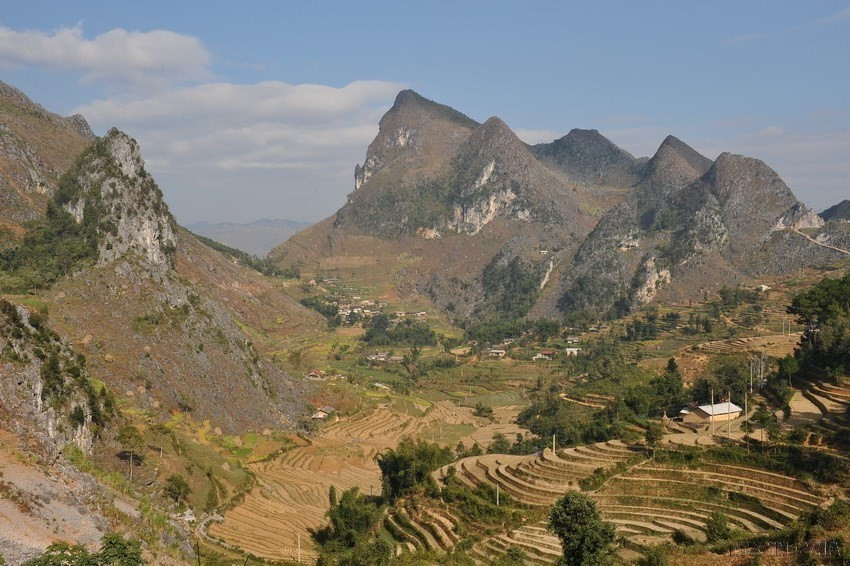 Los muros de las montañas rocosas (Fuente: VNA)