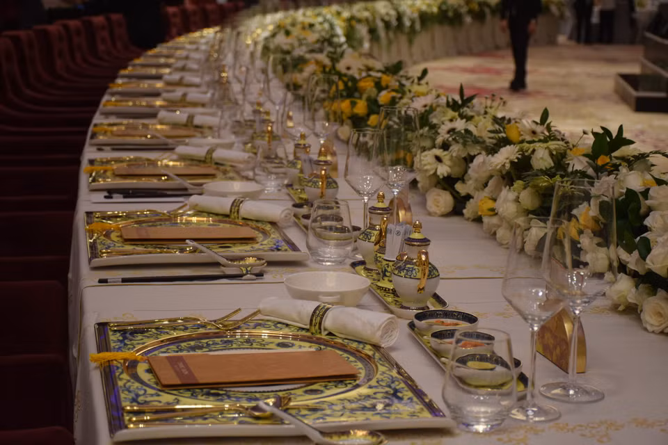 Artículos de Minh Long en el banquete del APEC (Fuente: VNA) 