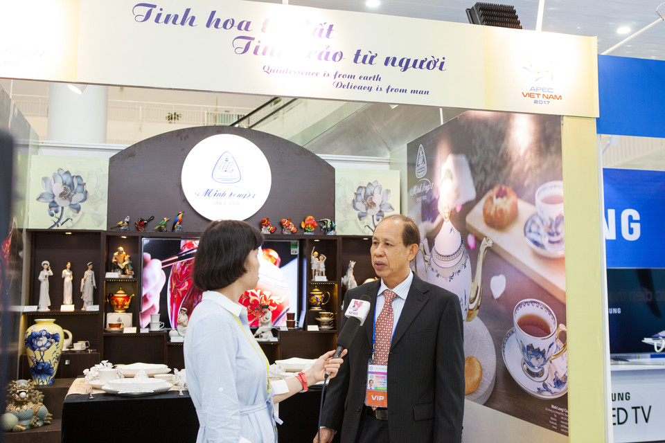 Exposición en el Centro de Prensa Internacional del APEC 2017 (Fuente: VNA)