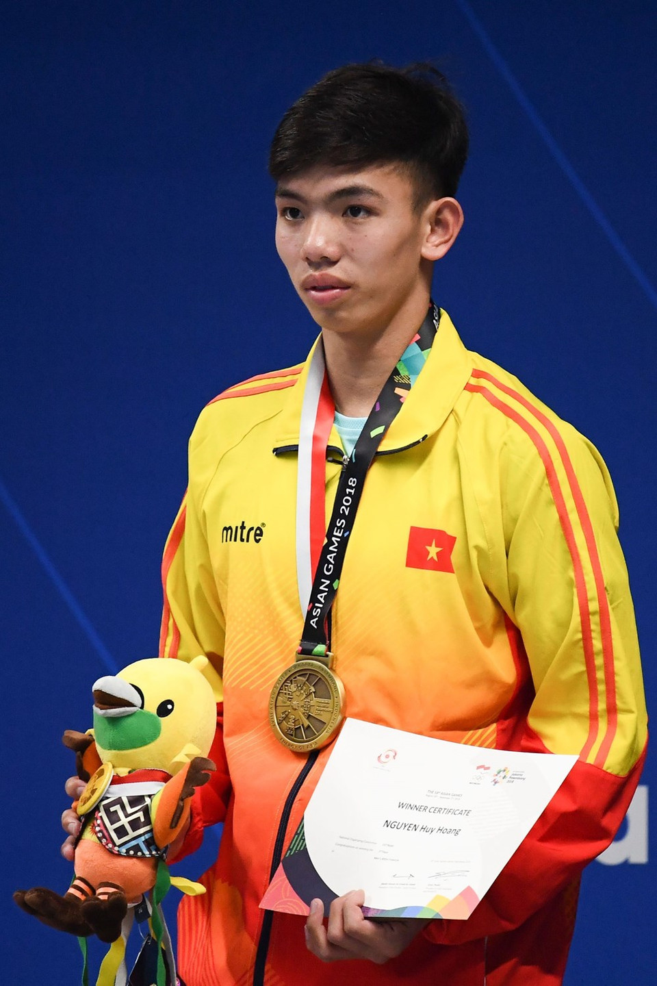 Nadador Nguyen Huy Hoang