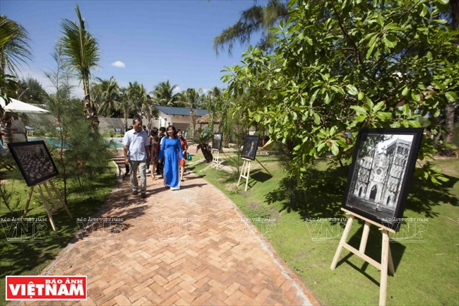 El espacio de la exposición, abierta del 2 al 10 de este mes en Hanoi. 