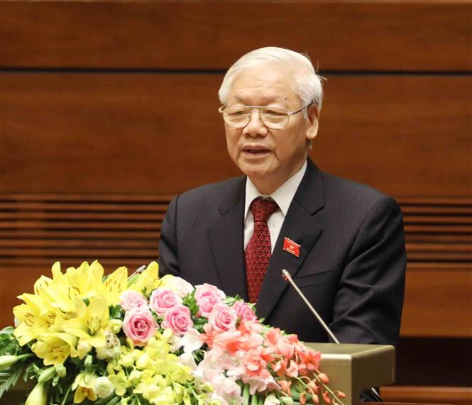 El secretario general del Partido Comunista y Presidente de Vietnam, Nguyen Phu Trong, pronuncia un discurso después del juramento (Fuente: VNA)