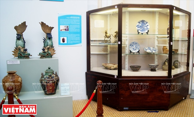 El segmento de antigüedades donadas por individuos y organizaciones nacionales y foráneas.