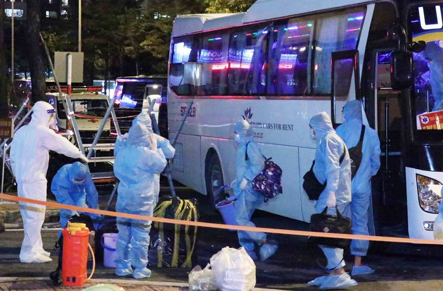 El hospital de campaña número 3 en Ciudad Ho Chi Minh recibe cada día, como promedio, a 500 pacientes del COVID-19. (Foto: VNA)