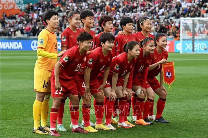La selección femenina de fútbol de Vietnam en su primer partido contra Estados Unidos en la Copa Mundial de FIFA 2023, efectuado en Auckland, Nueva Zelanda, el 22 de julio de 2023. Foto: AFP/VNA